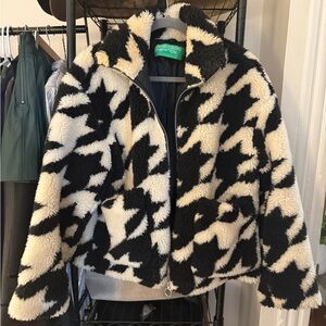 United Colors of Benneton fleece jacket